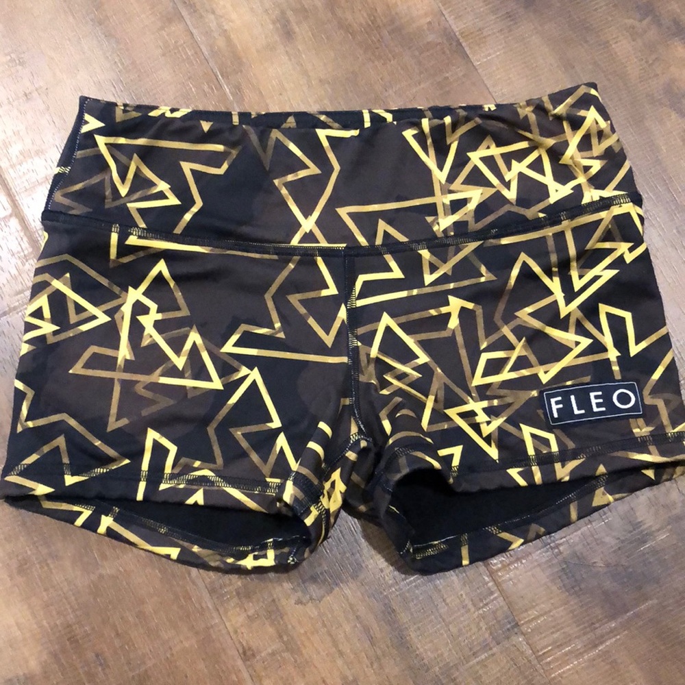 Fleo Gold Triangles- Worn 1x